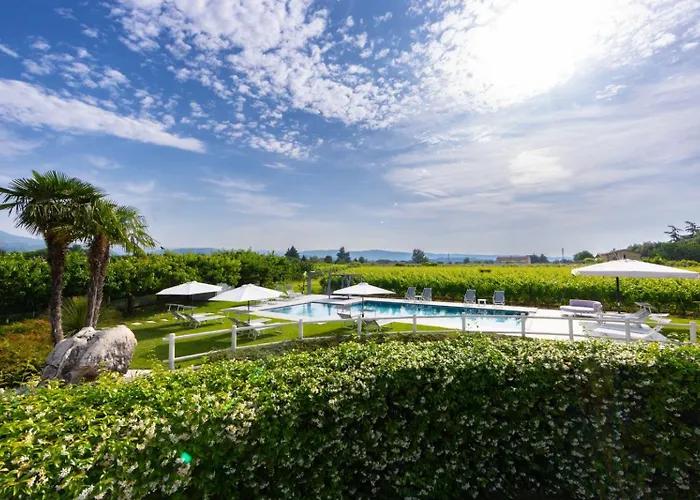 ファームステイ La Torretta