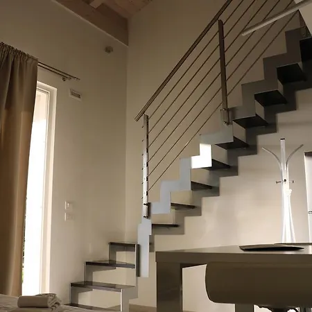 La Torretta ファームステイ ペスカンティーナ